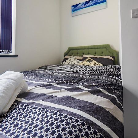Chatham Lodge Double Room 3 Ensuite Stoke-on-Trent ภายนอก รูปภาพ